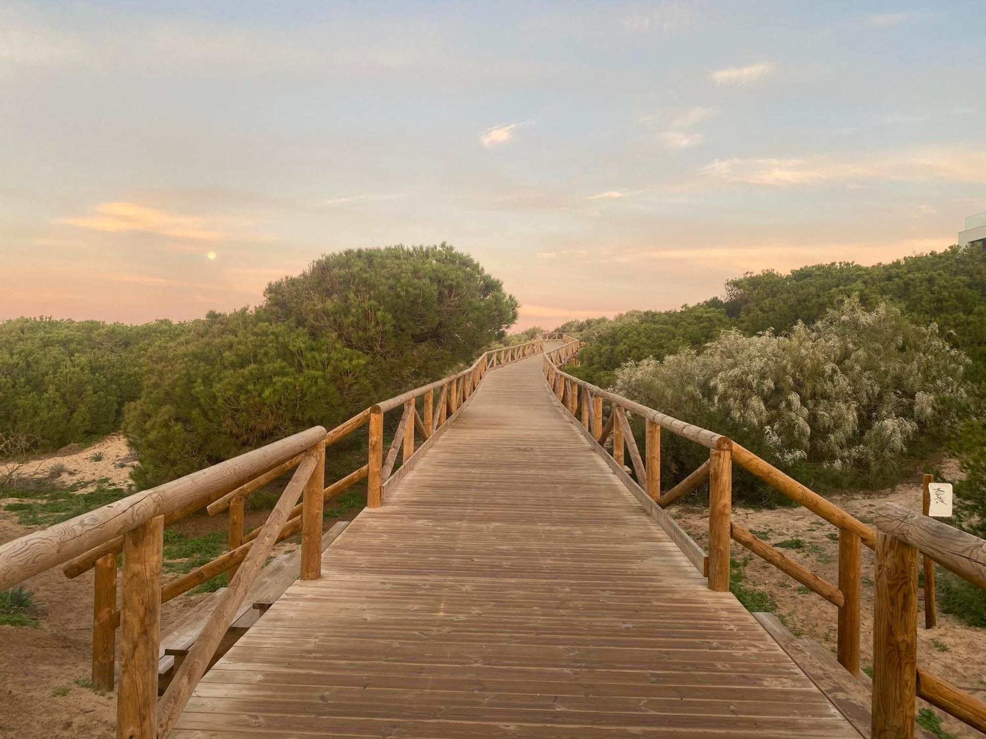 Piso Muy Moderno Para 4 Personas Y Una Cuna A 7 Min Caminando A La Playa, Con Aire, Balcon Con Vistas Y 2 Piscinas El Puerto de Santa María Exterior foto