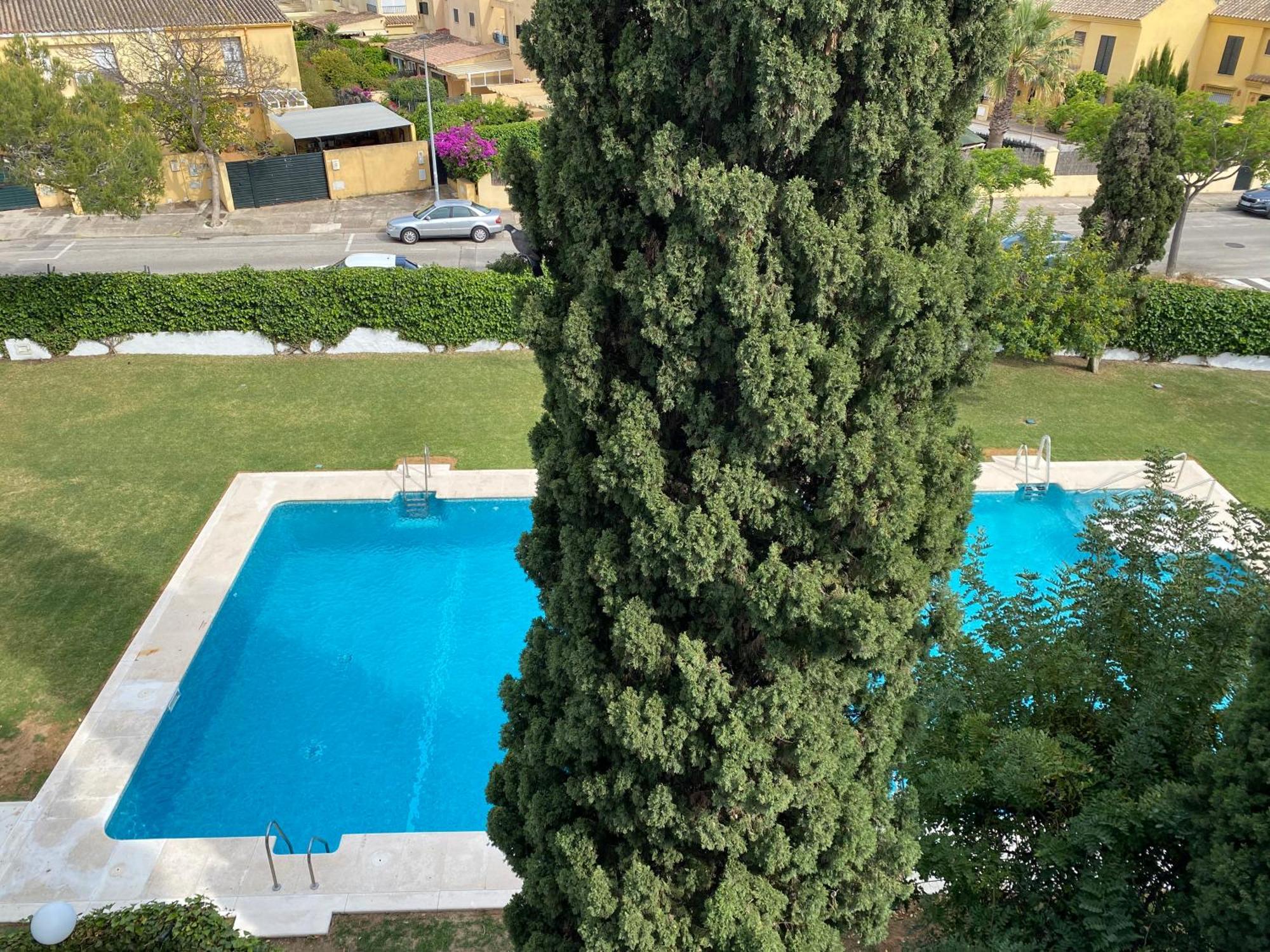 Piso Muy Moderno Para 4 Personas Y Una Cuna A 7 Min Caminando A La Playa, Con Aire, Balcon Con Vistas Y 2 Piscinas El Puerto de Santa María Exterior foto